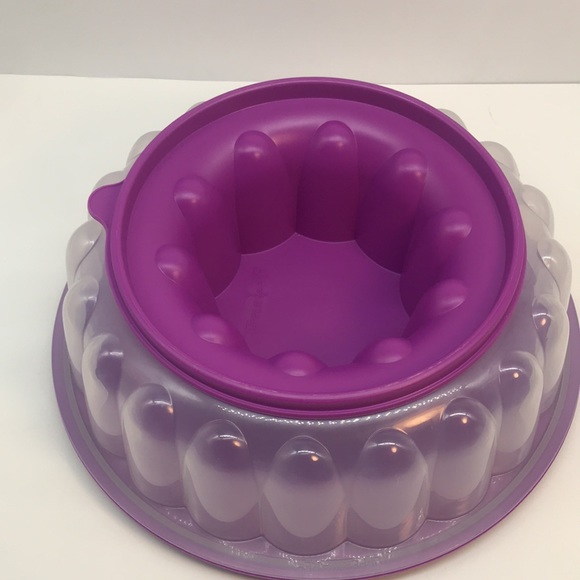 Tupperware JEL-RING® MOLD Purple Color - Picture 3 of 5